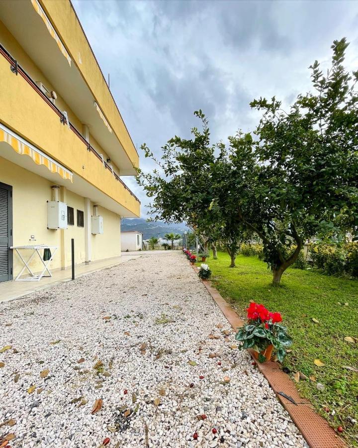 Casa Vacanze Paradise Santa Maria La Carita Экстерьер фото