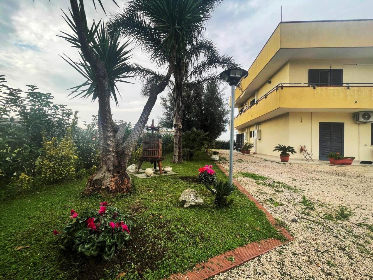 Casa Vacanze Paradise Santa Maria La Carita Экстерьер фото